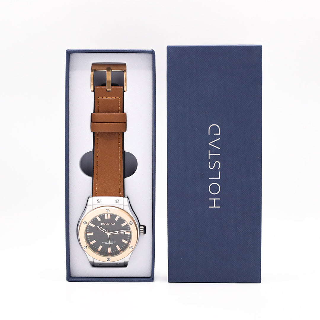 Holstad™ Elegance Timepiece - Light Brown